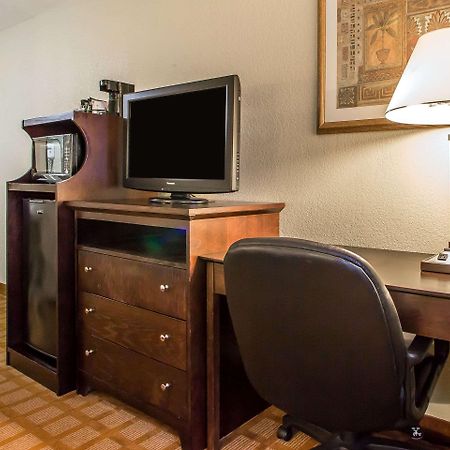 Quality Inn & Suites מרינט מראה חיצוני תמונה
