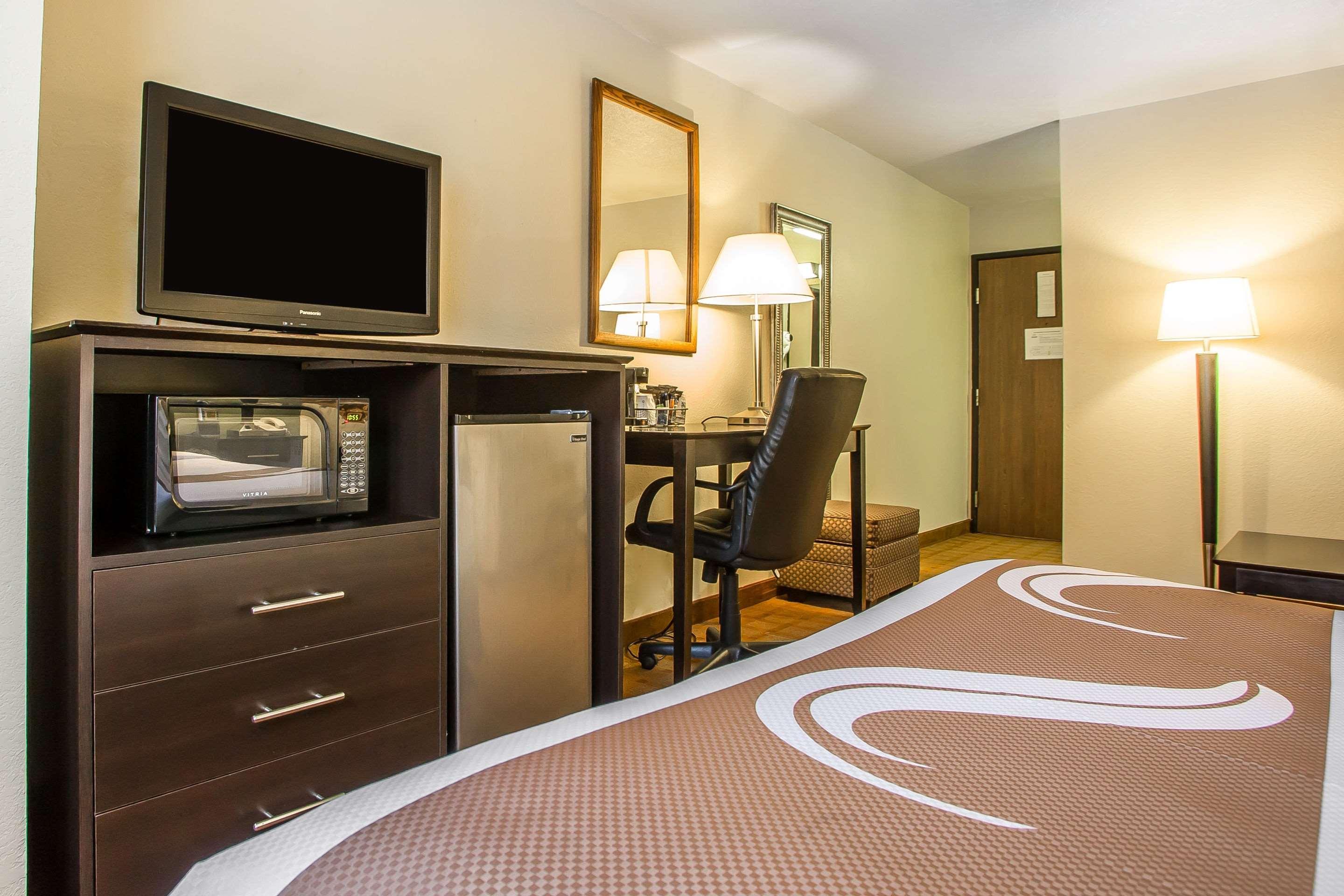 Quality Inn & Suites מרינט מראה חיצוני תמונה