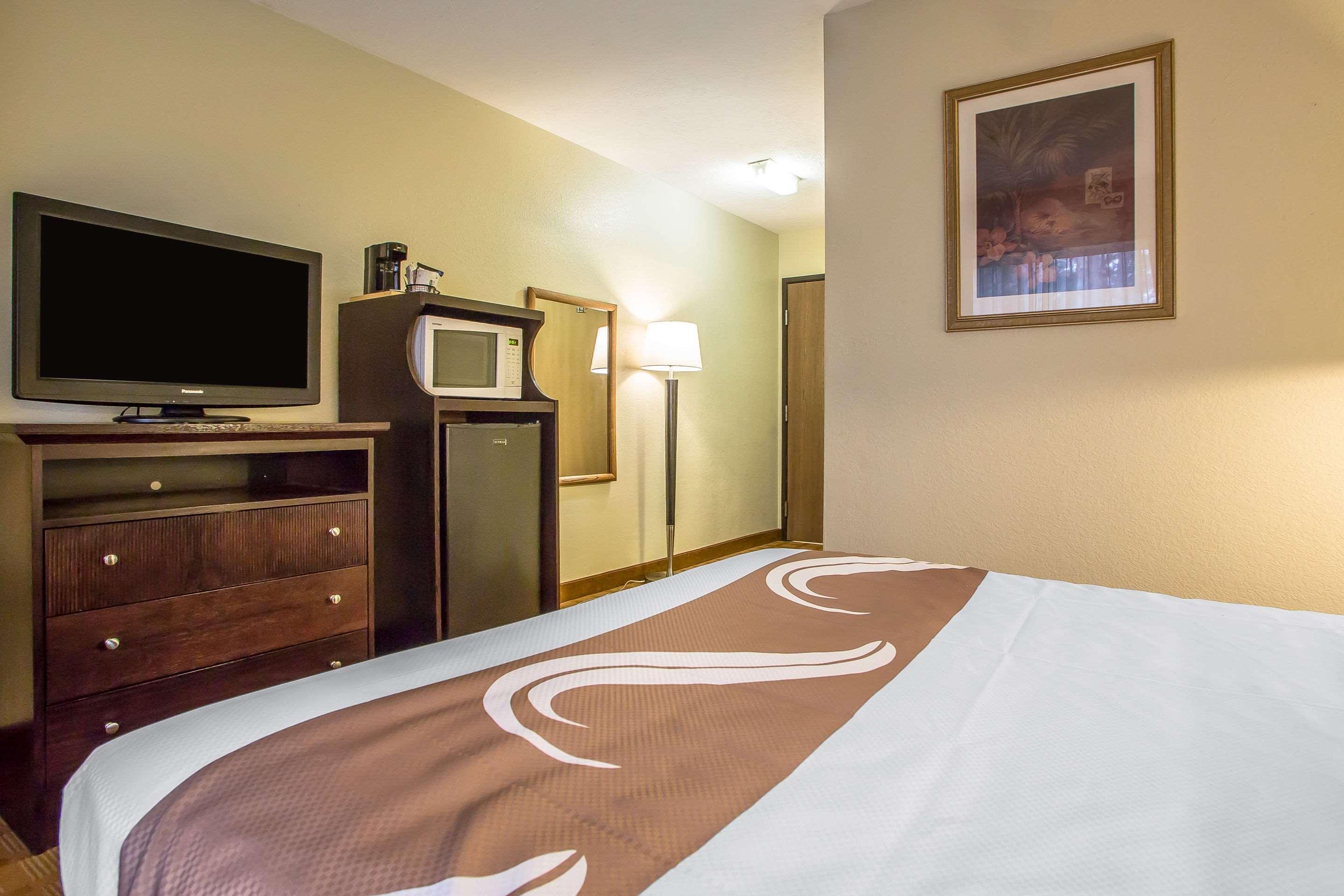 Quality Inn & Suites מרינט מראה חיצוני תמונה
